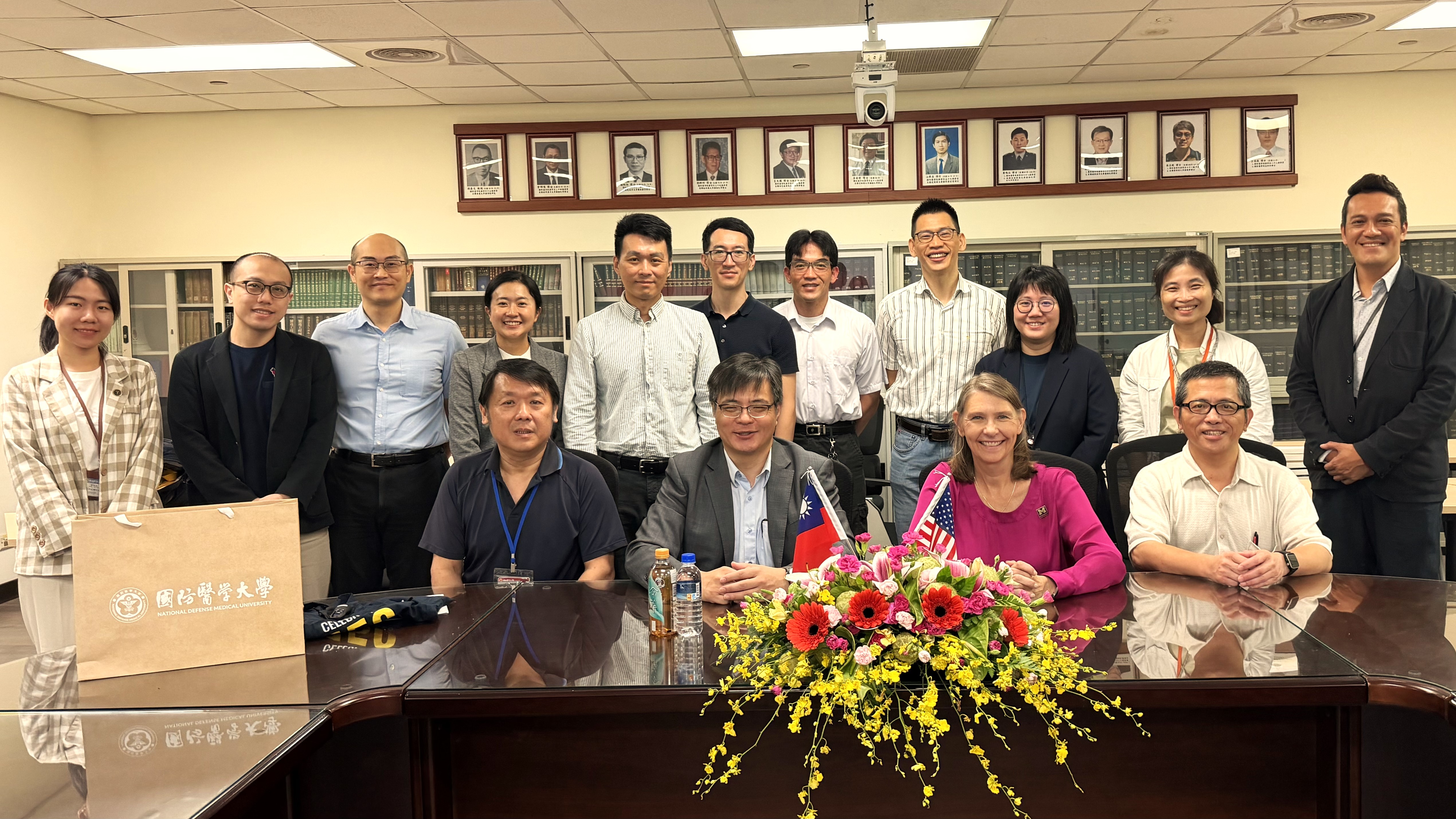 Group photo with UMich Dean and School of Pharmacy Faculty