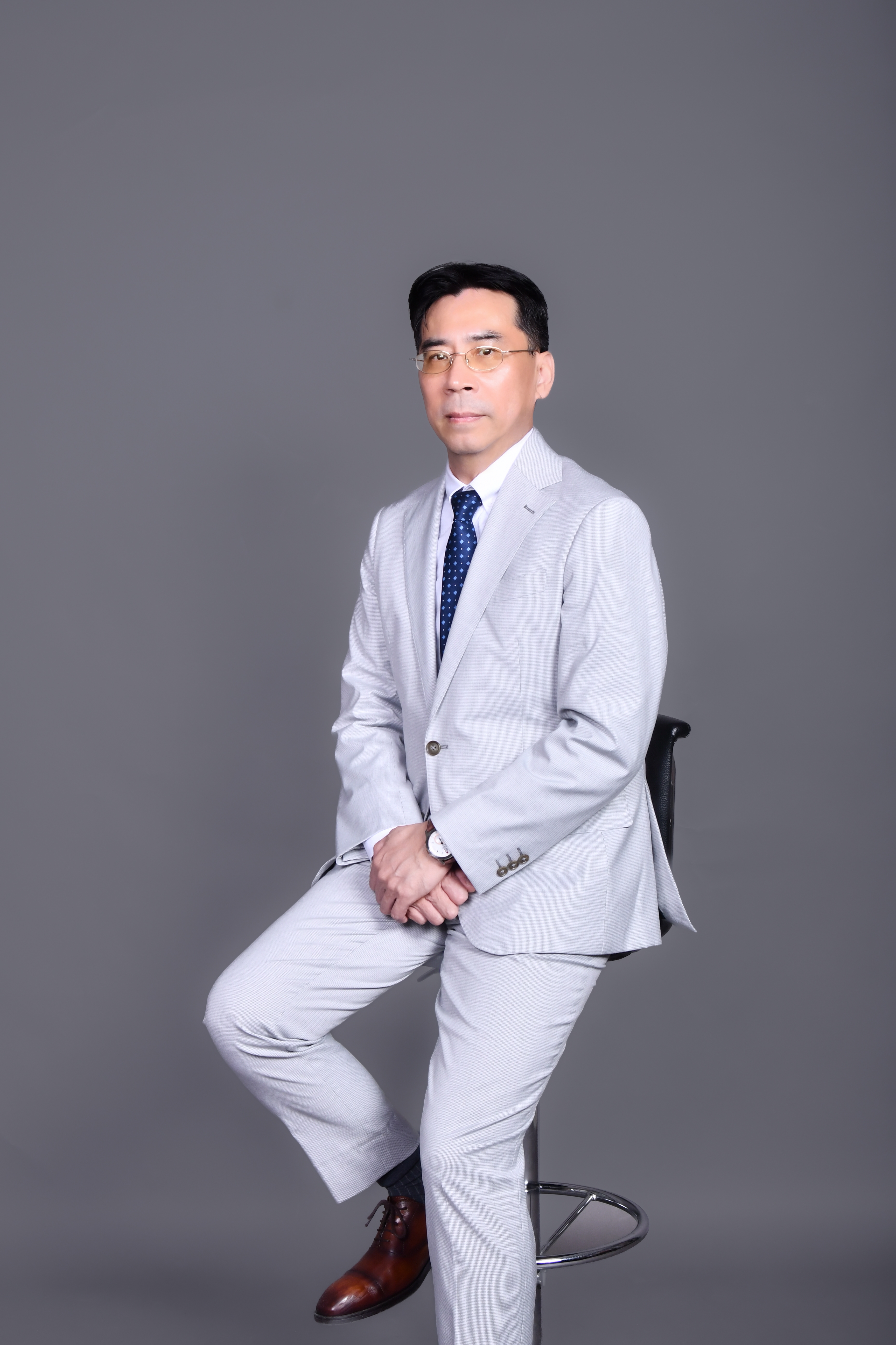 賴錦皇圖片