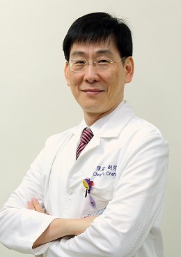 陳震宇	 教授