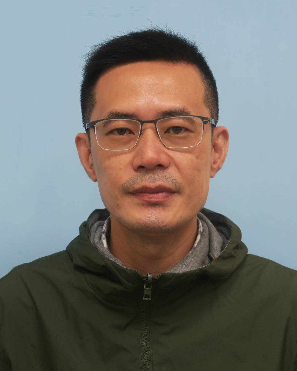 周仁祥 Administrative Assistant